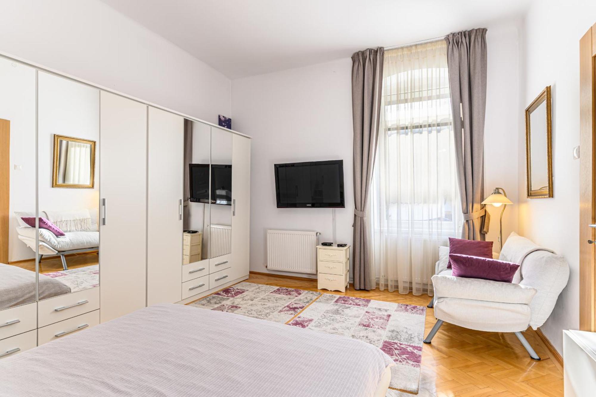 Brasov Centrul Vechi - 67Sqm - 2Min To Counsel Square Braşov Exterior foto